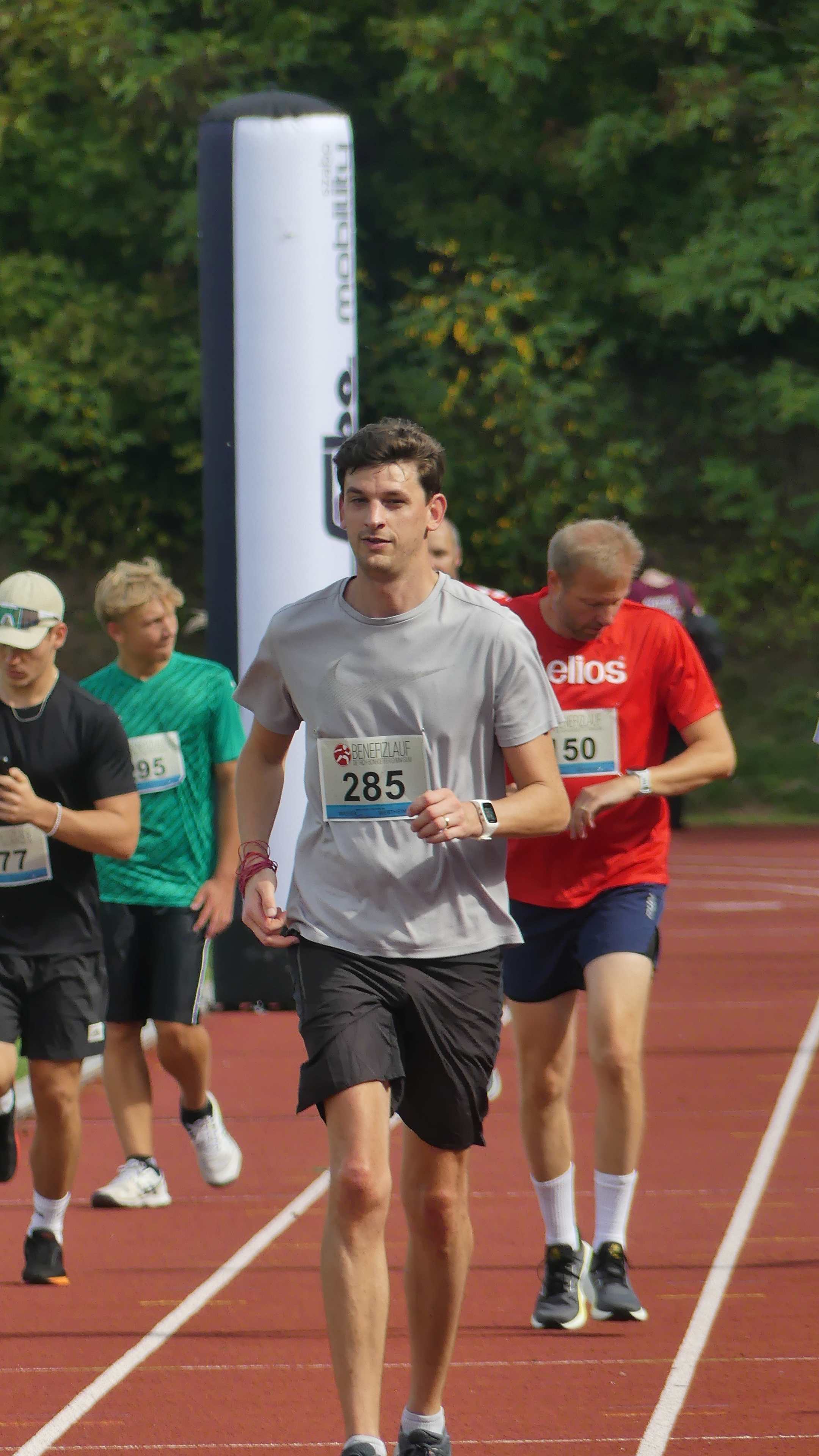 Bild vom 15. Benefizlauf im Jahr 2025. Dies ist das 301. Bild.